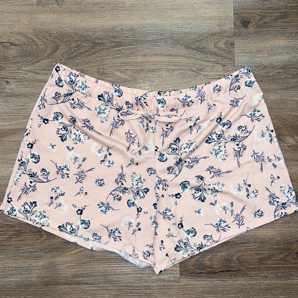NWOT Lucky Brand Pink Flowered Soft Pajama Pants Size Medium